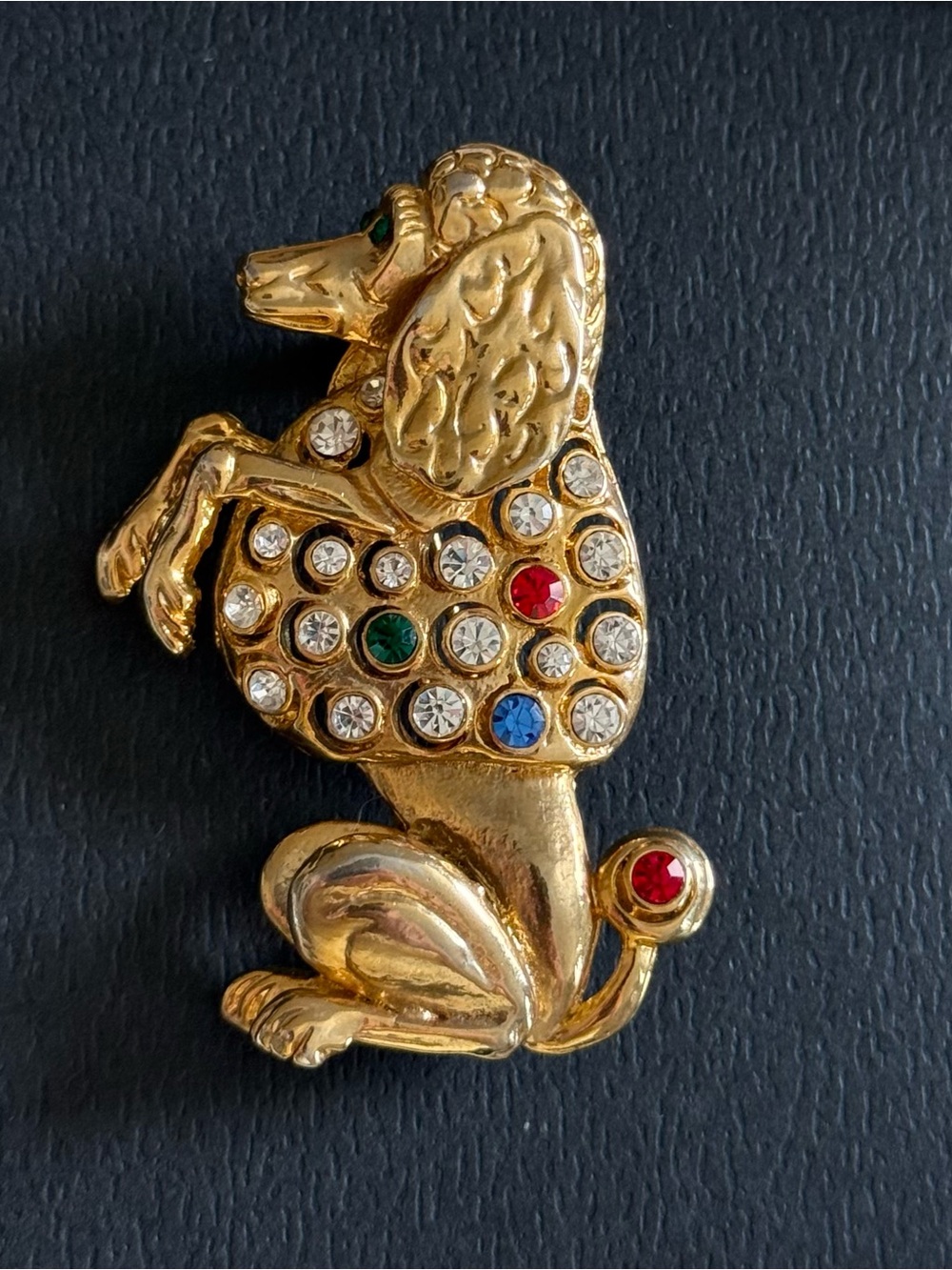 VINTAGE Gold-tone Poodle Dog Brooch with Multicolor Rhinestones